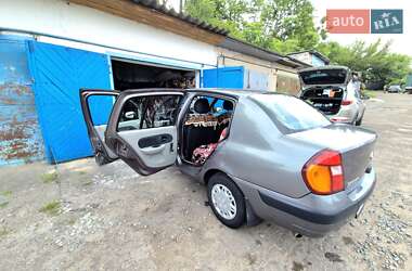 Седан Renault Symbol 2004 в 