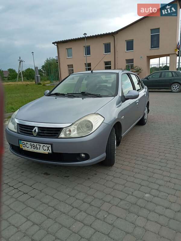 Седан Renault Symbol 2010 в 