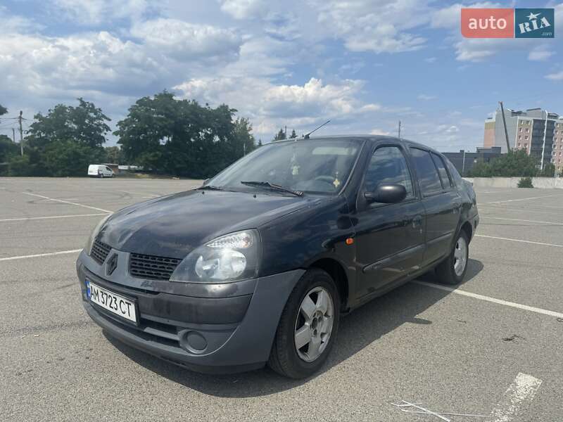 Седан Renault Symbol 2004 в Белогородке