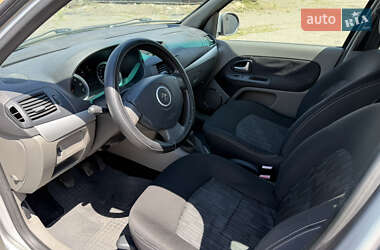 Седан Renault Symbol 2010 в 