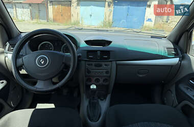 Седан Renault Symbol 2010 в 