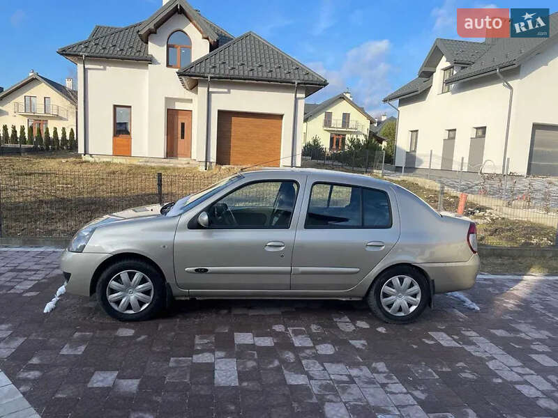 Седан Renault Symbol 2008 в 