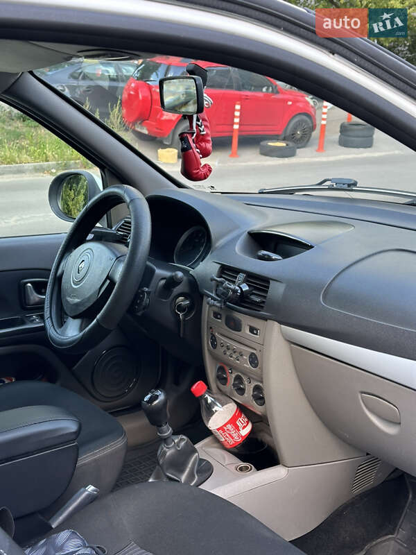 Седан Renault Symbol 2011 в Киеве