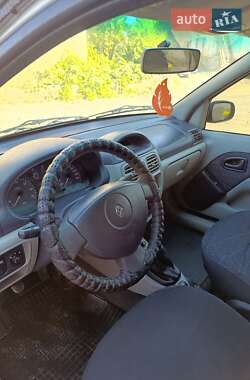 Седан Renault Symbol 2002 в 