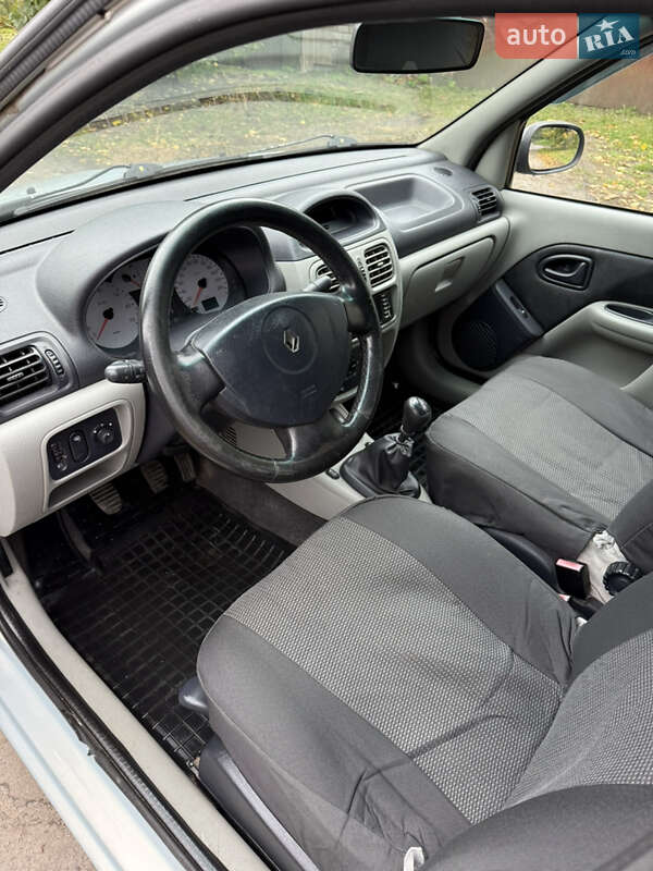 Седан Renault Symbol 2004 в Кременчуці фото 18 Седан Renault Symbol 2004 в Кременчуці