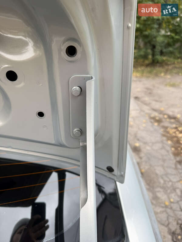 Седан Renault Symbol 2004 в Кременчуці фото 25 Седан Renault Symbol 2004 в Кременчуці