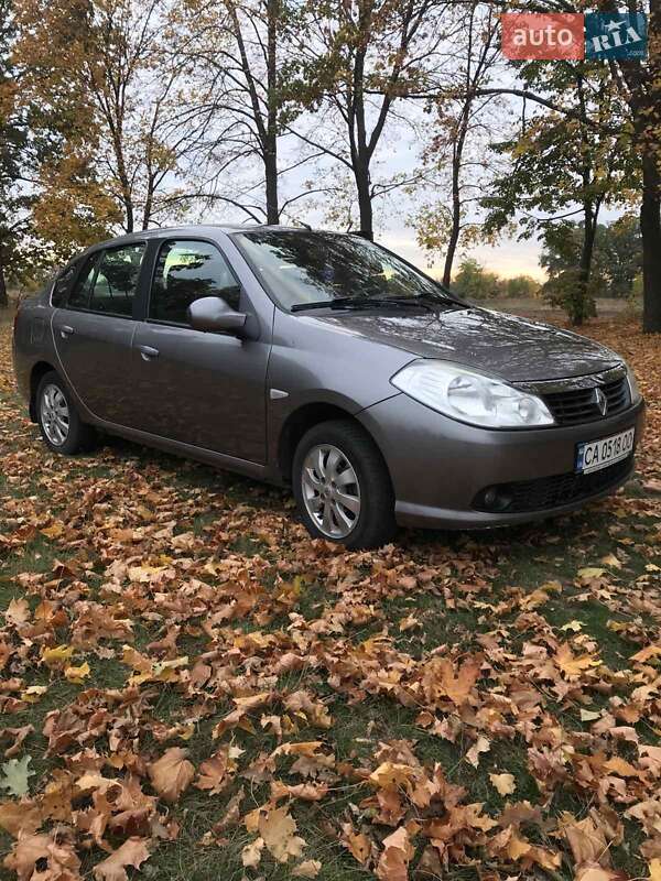 Седан Renault Symbol 2011 в Черкассах