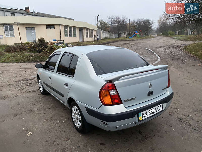 Седан Renault Symbol 2004 в Харькове