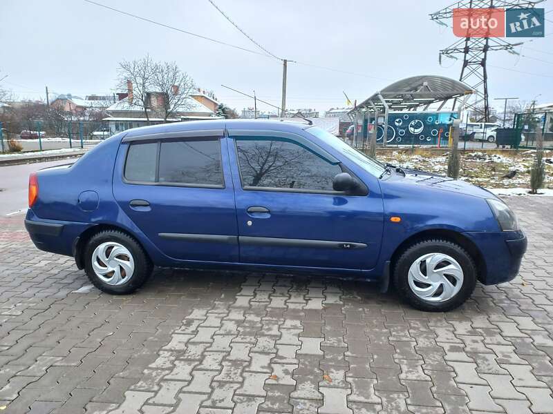 Седан Renault Symbol 2004 в Ивано-Франковске
