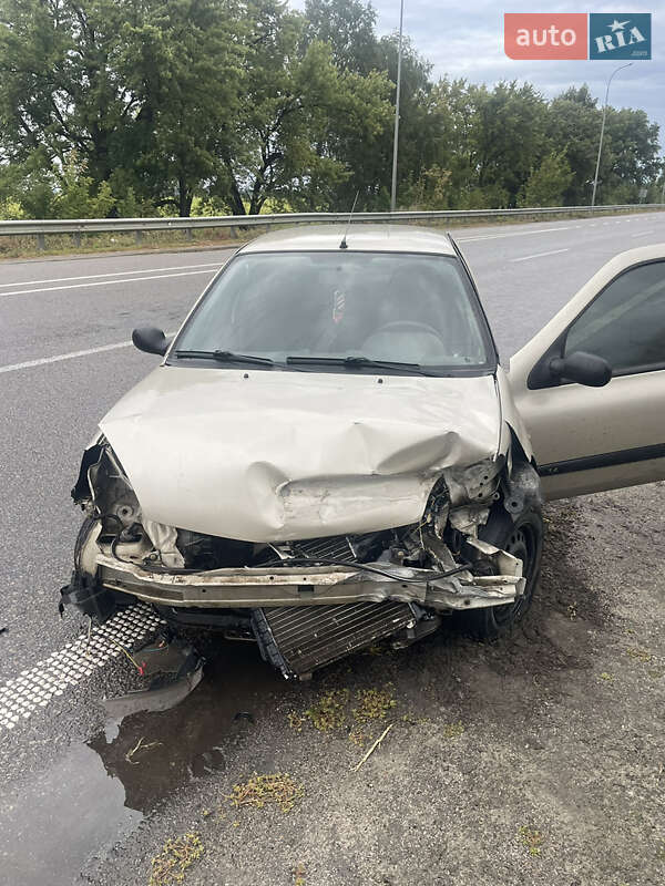 Седан Renault Symbol 2007 в Киеве