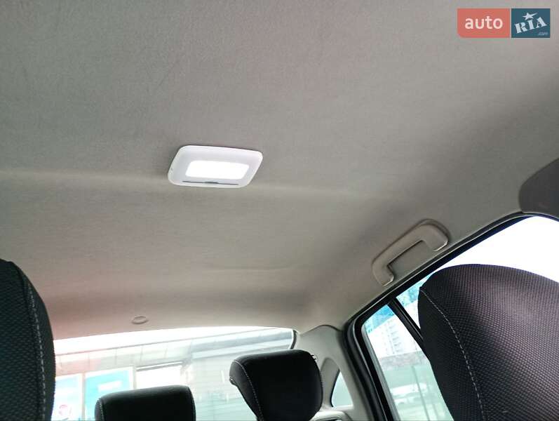 Седан Renault Symbol 2011 в Киеве фото 18 Седан Renault Symbol 2011 в Киеве