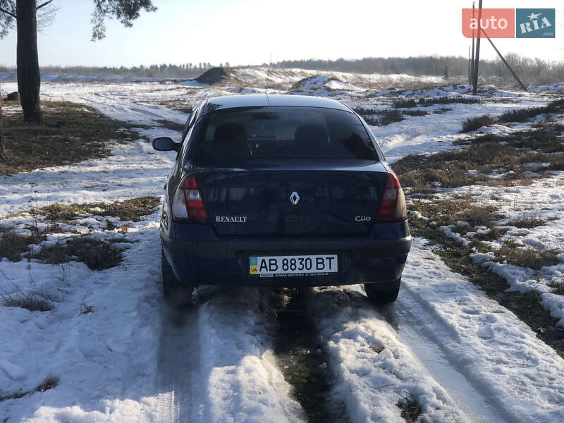 Седан Renault Symbol 2004 в Києві