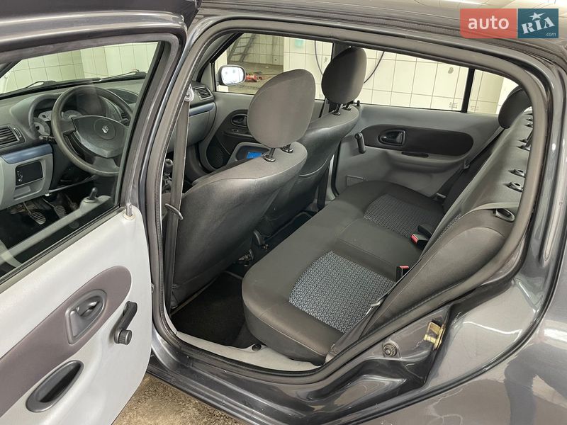 Седан Renault Symbol 2007 в Києві