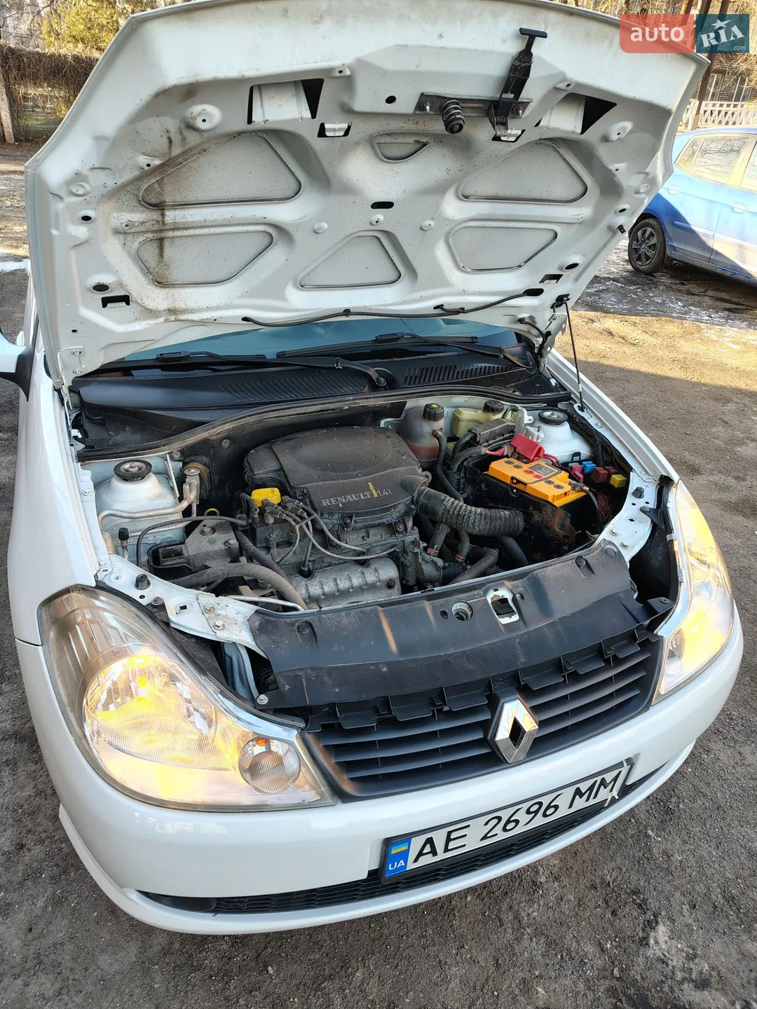 2011 Renault Symbol - мініатюра 12