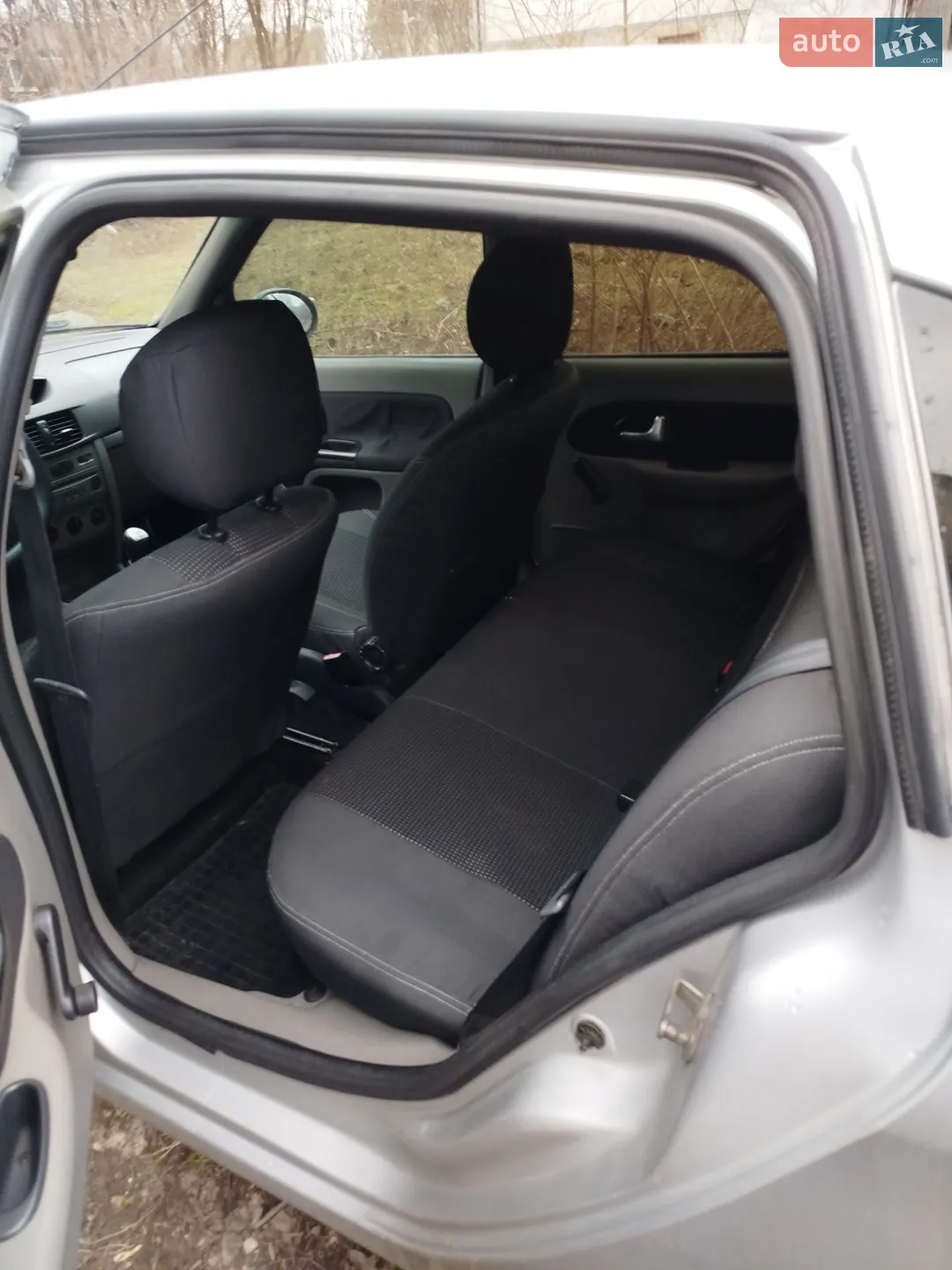 2010 Renault Symbol - мініатюра 9