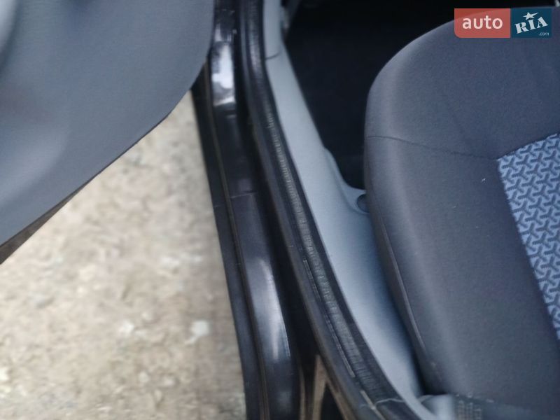 Седан Renault Symbol 2007 в Борщеве фото 14 Седан Renault Symbol 2007 в Борщеве