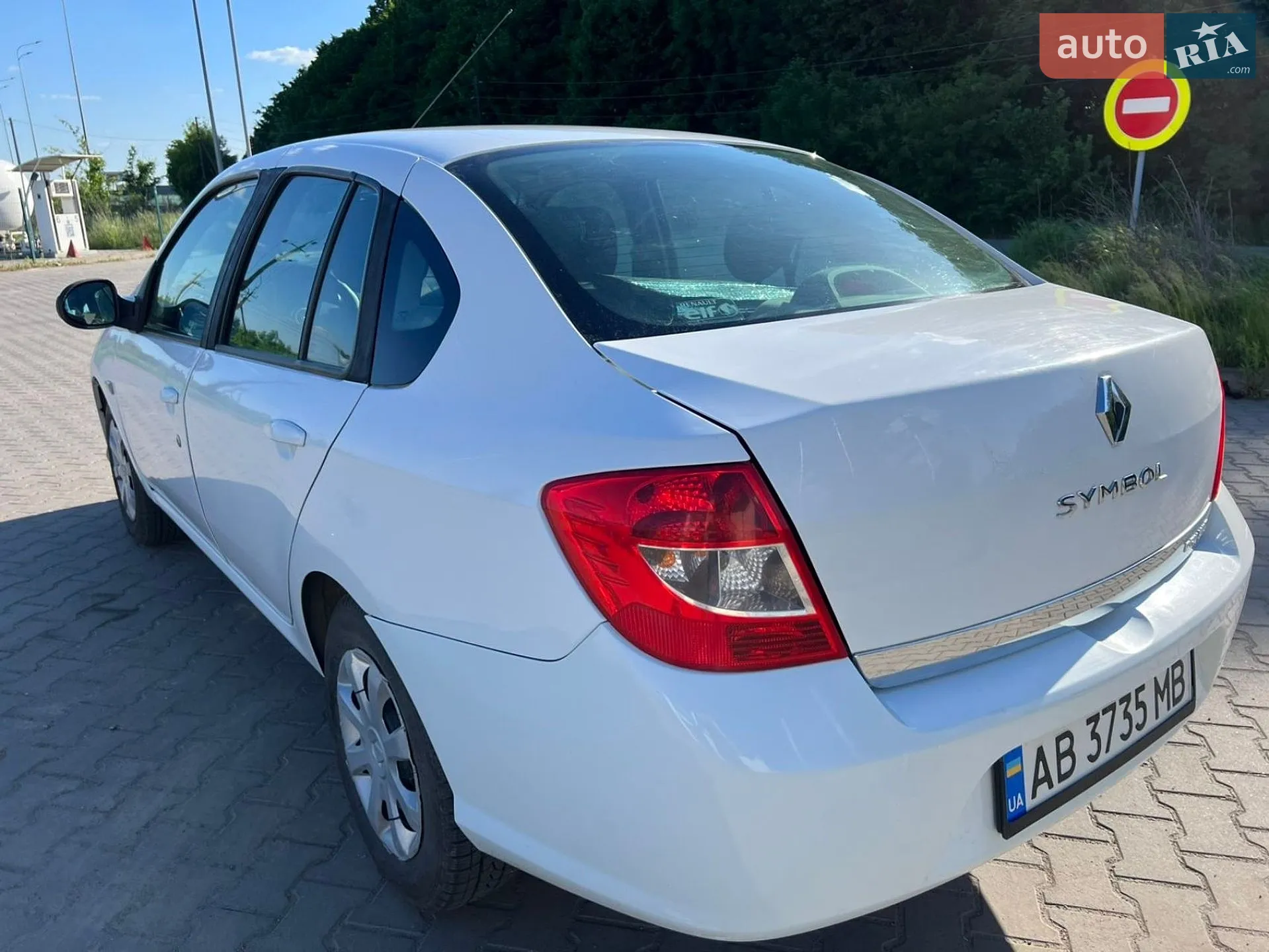2010 Renault Symbol - мініатюра 6