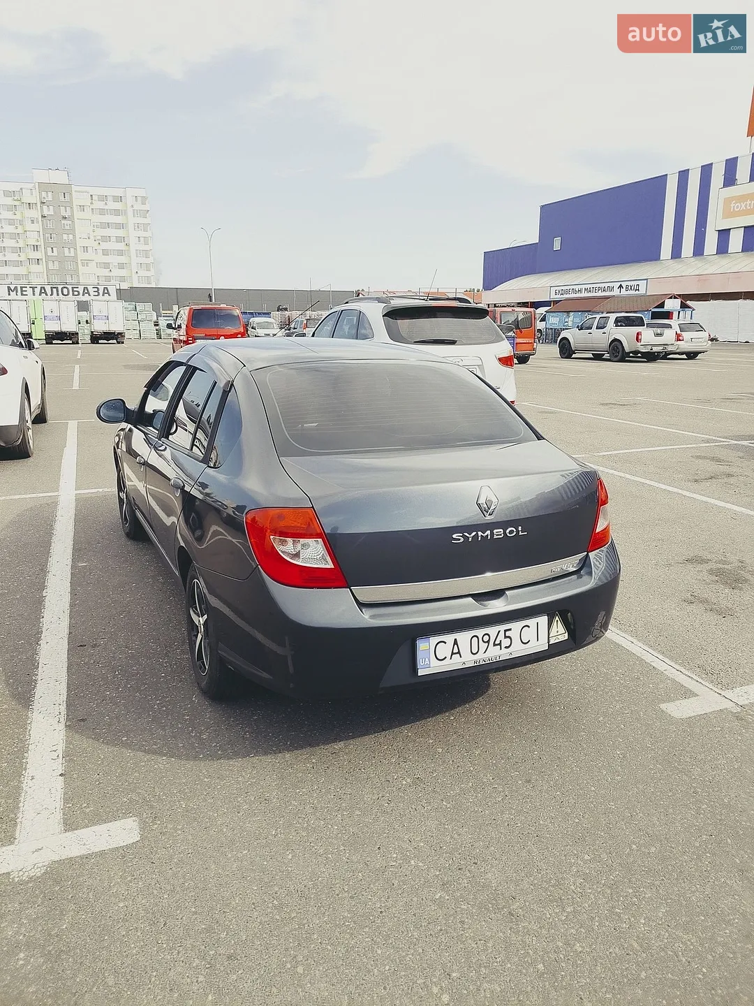 2010 Renault Symbol - мініатюра 3
