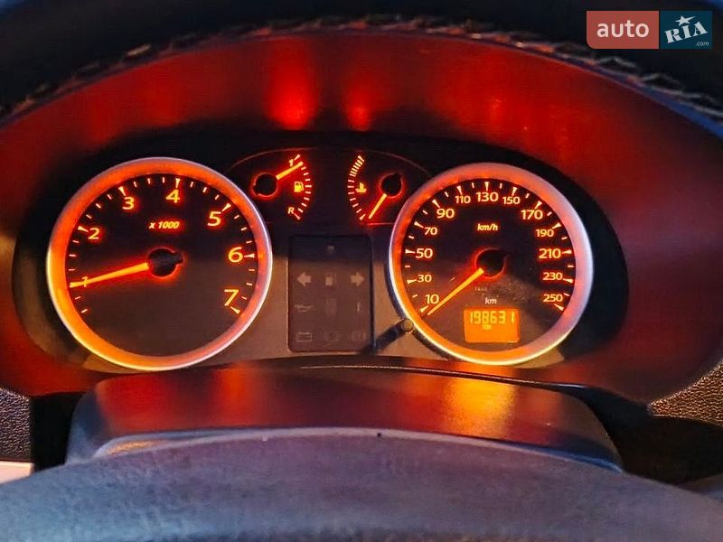 Седан Renault Symbol 2010 в Умани фото 11 Седан Renault Symbol 2010 в Умани