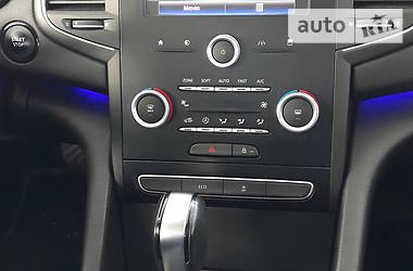 Седан Renault Talisman 2016 в 