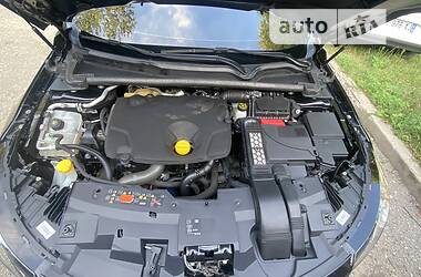 Седан Renault Talisman 2016 в 