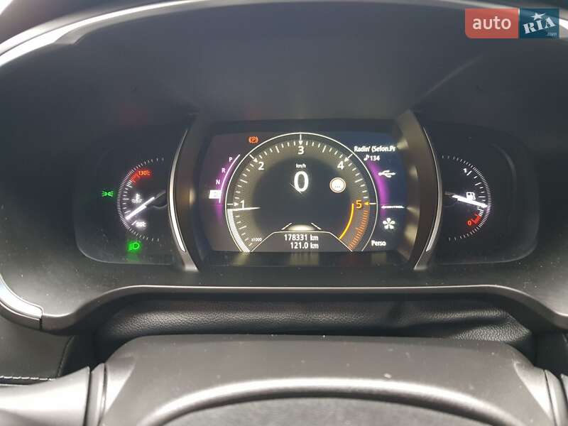 Седан Renault Talisman 2016 в Ивано-Франковске