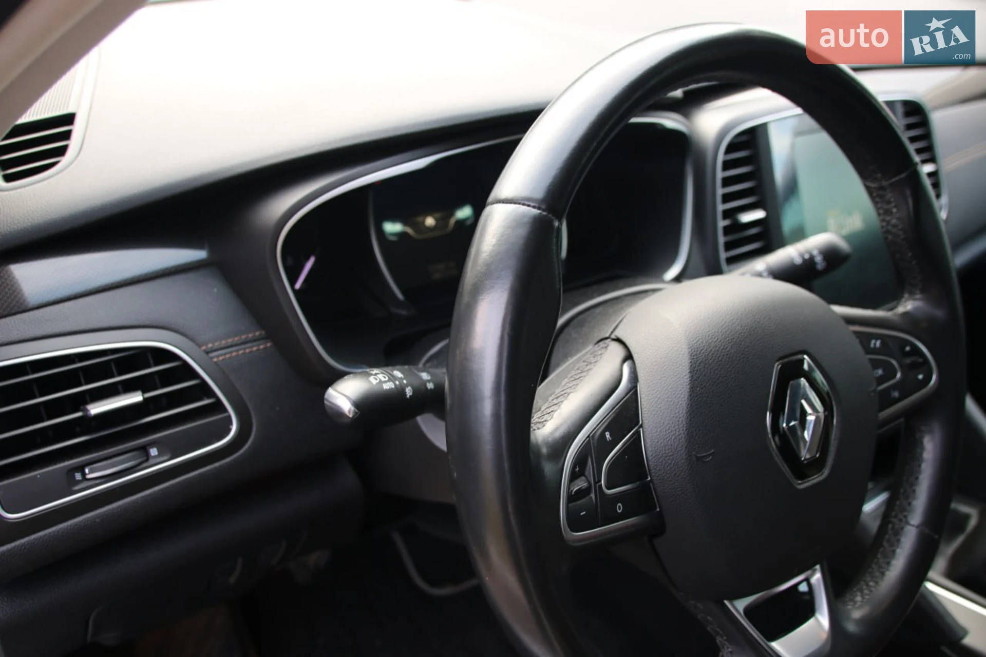 2017 Renault Talisman - мініатюра 66