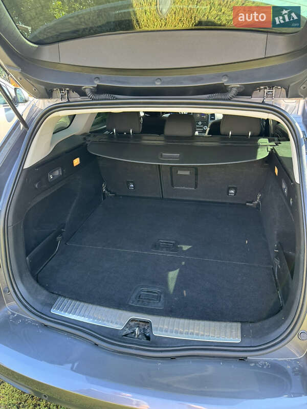 Универсал Renault Talisman 2016 в Ужгороде