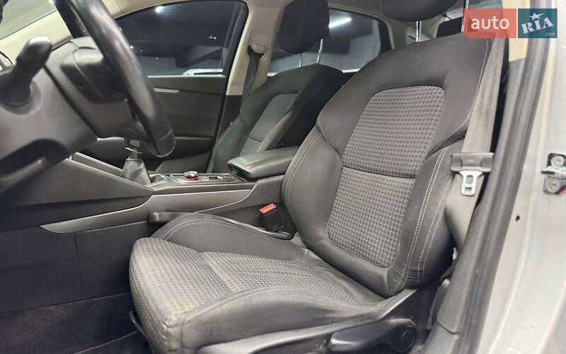 Седан Renault Talisman 2015 в Чернівцях