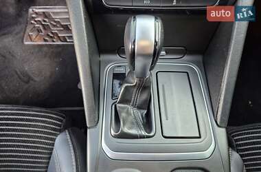 Седан Renault Talisman 2017 в  фото 21 Седан Renault Talisman 2017 в