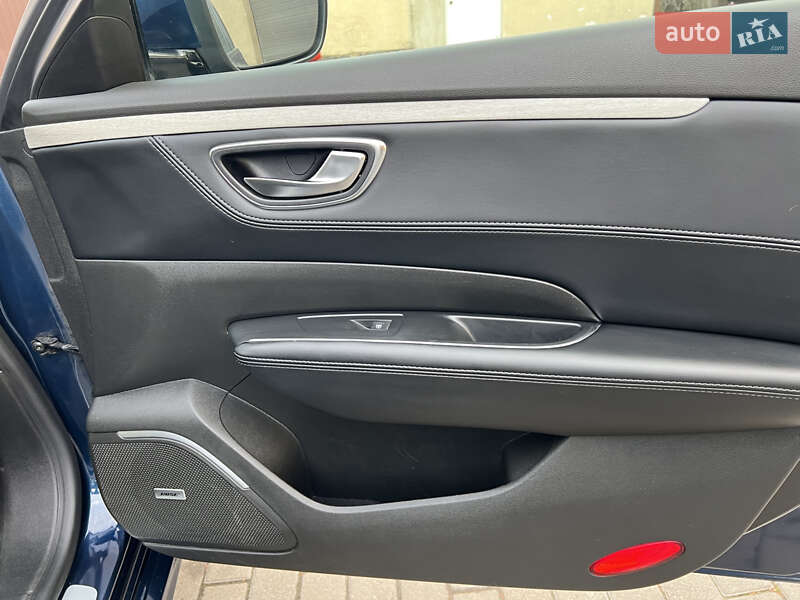 Седан Renault Talisman 2016 в Владимире