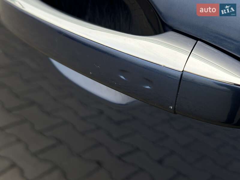 Універсал Renault Talisman 2016 в Чернівцях