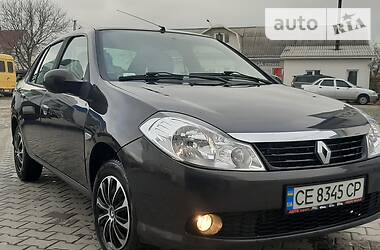 Седан Renault Thalia 2011 в Чернівцях