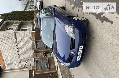 Седан Renault Thalia 2008 в Тячеве