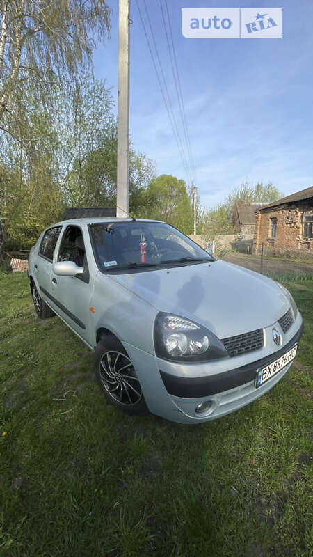 Седан Renault Thalia 2003 в Остроге