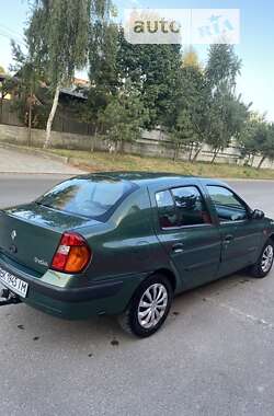 Седан Renault Thalia 2003 в Ровно