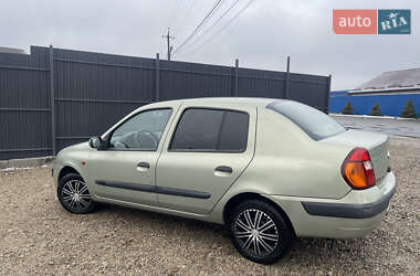 Седан Renault Thalia 2002 в Броварах