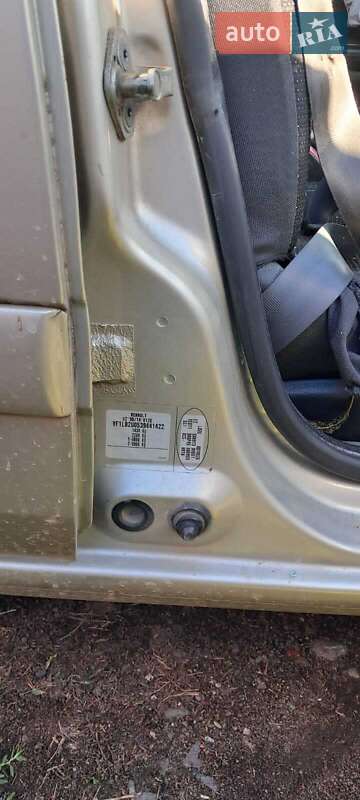 Седан Renault Thalia 2008 в Ужгороді фото 2 Седан Renault Thalia 2008 в Ужгороді