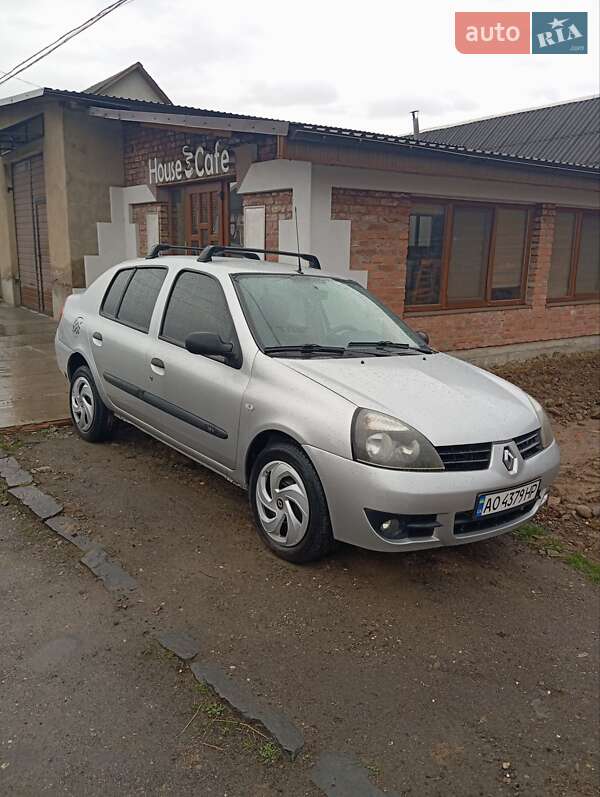 Renault Thalia 2008
