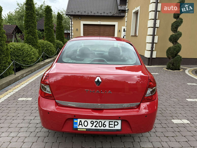 Седан Renault Thalia 2009 в Косове