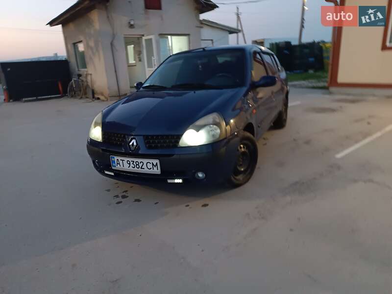 Renault Thalia 2004