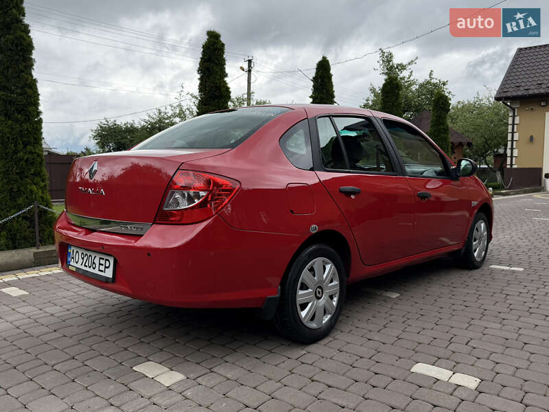 Седан Renault Thalia 2009 в Косове фото 5 Седан Renault Thalia 2009 в Косове