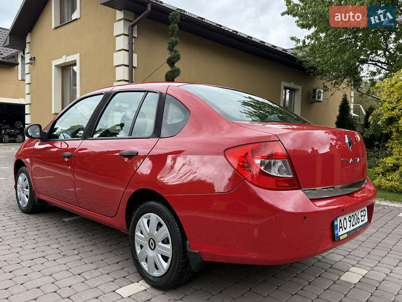 Седан Renault Thalia 2009 в Косове фото 9 Седан Renault Thalia 2009 в Косове