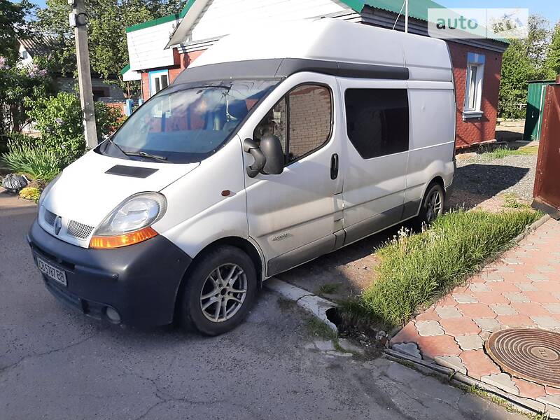 Renault Trafic груз.-пасс.