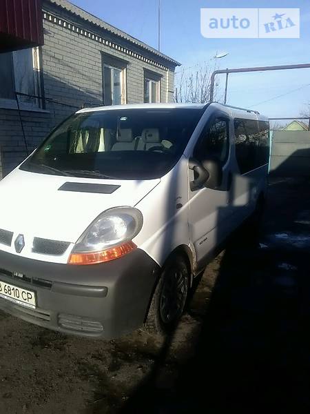 Renault Trafic пасс.