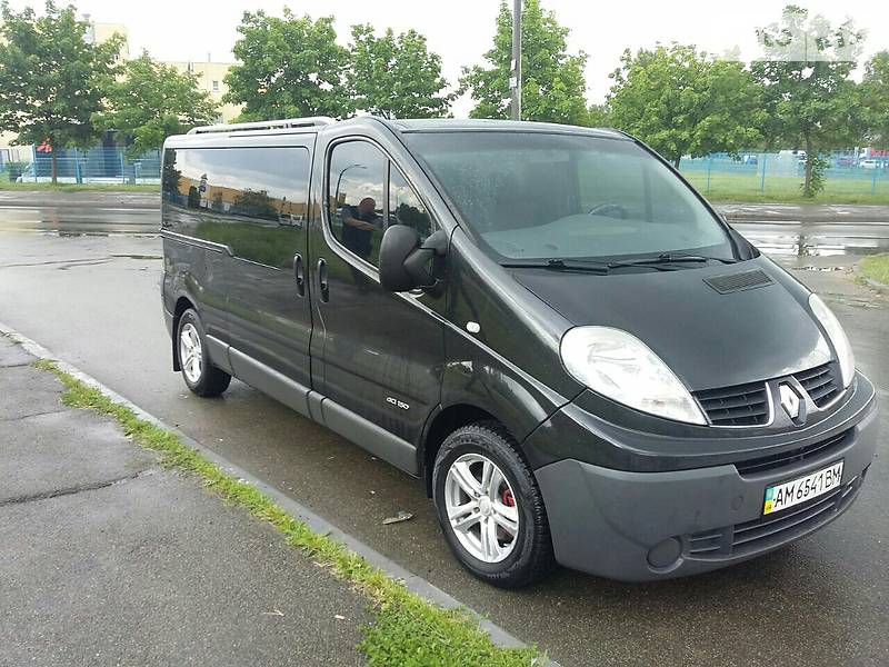 Renault Trafic 2011 года
