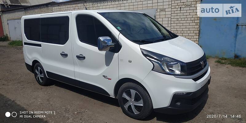 Renault Trafic пасс.