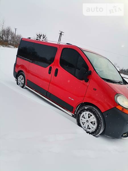 Renault Trafic пасс.