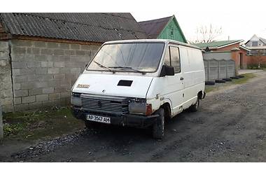 Грузопассажирский фургон Renault Trafic 1987 в Днепре