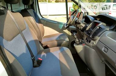 Грузопассажирский фургон Renault Trafic 2012 в Виннице